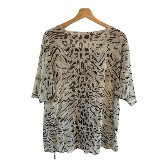 Chico's Easywear Women's Sheer Leopard Print Top Size 3, US X-Large - Picture 3 of 8